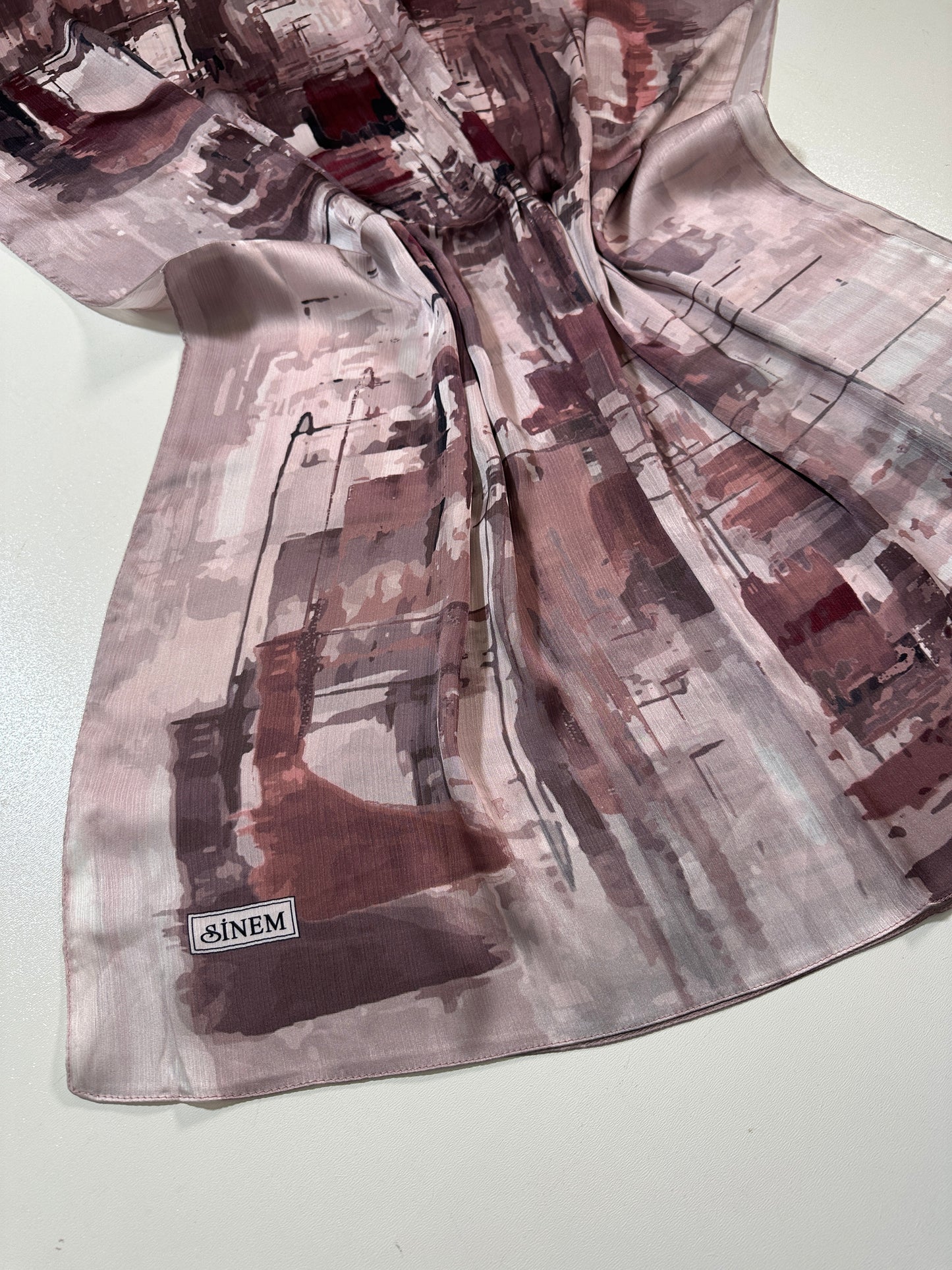 Foulard Crépe Plisser Satiné Imprimée PEINTURÉ