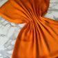 Foulard crèpe plissée satiné uni