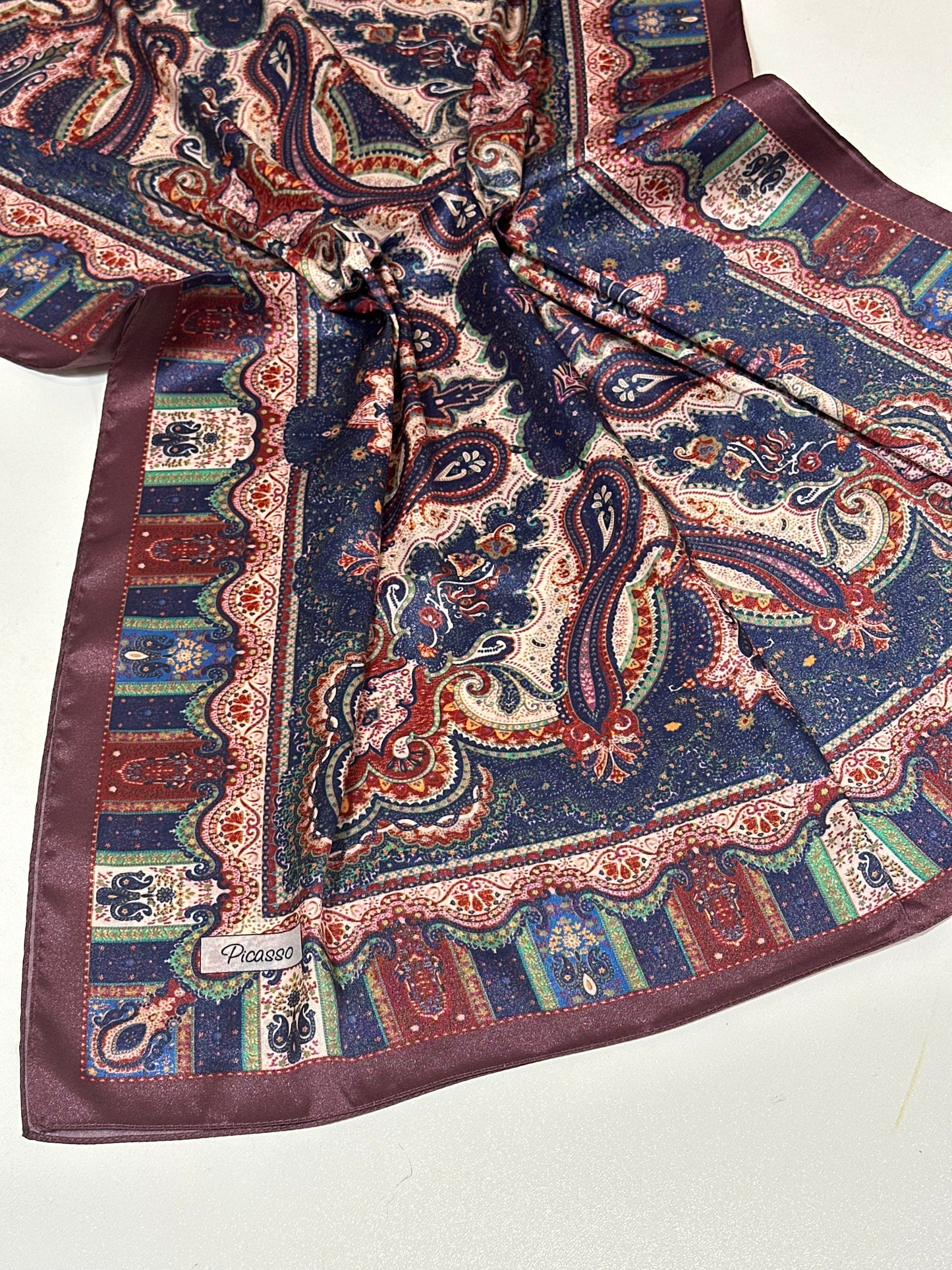 Foulard Picasso Cristal Modèle 01