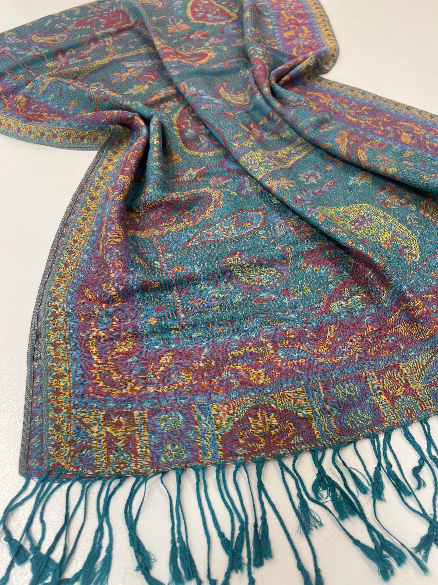 Pashmina scarf