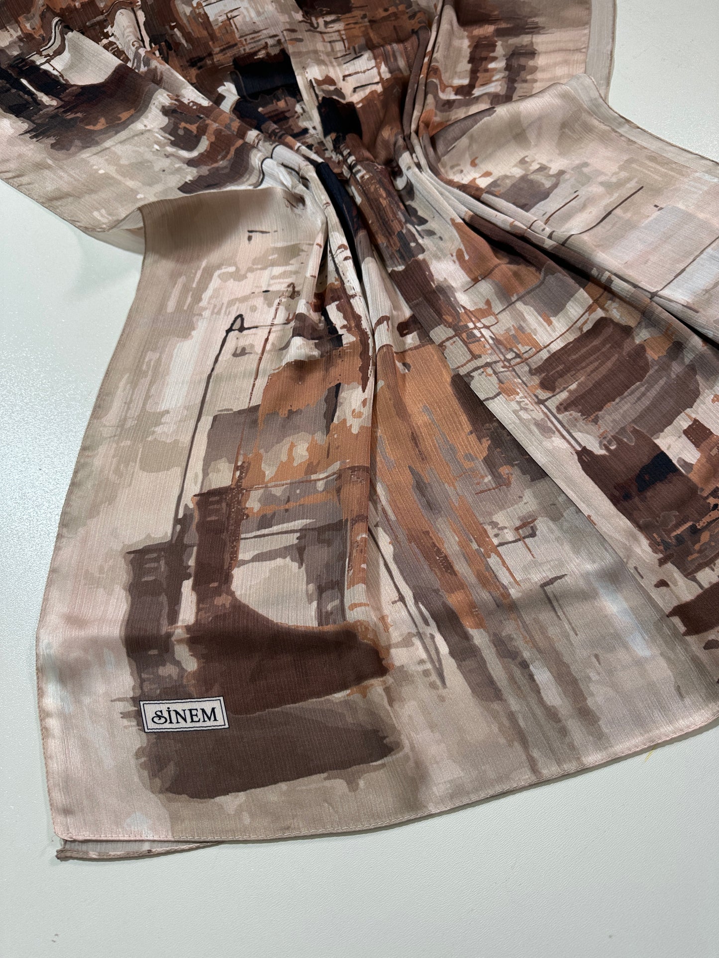 Foulard Crépe Plisser Satiné Imprimée PEINTURÉ