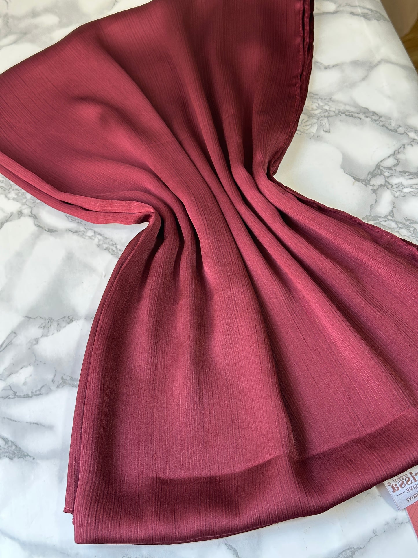Foulard crèpe plissée satiné uni