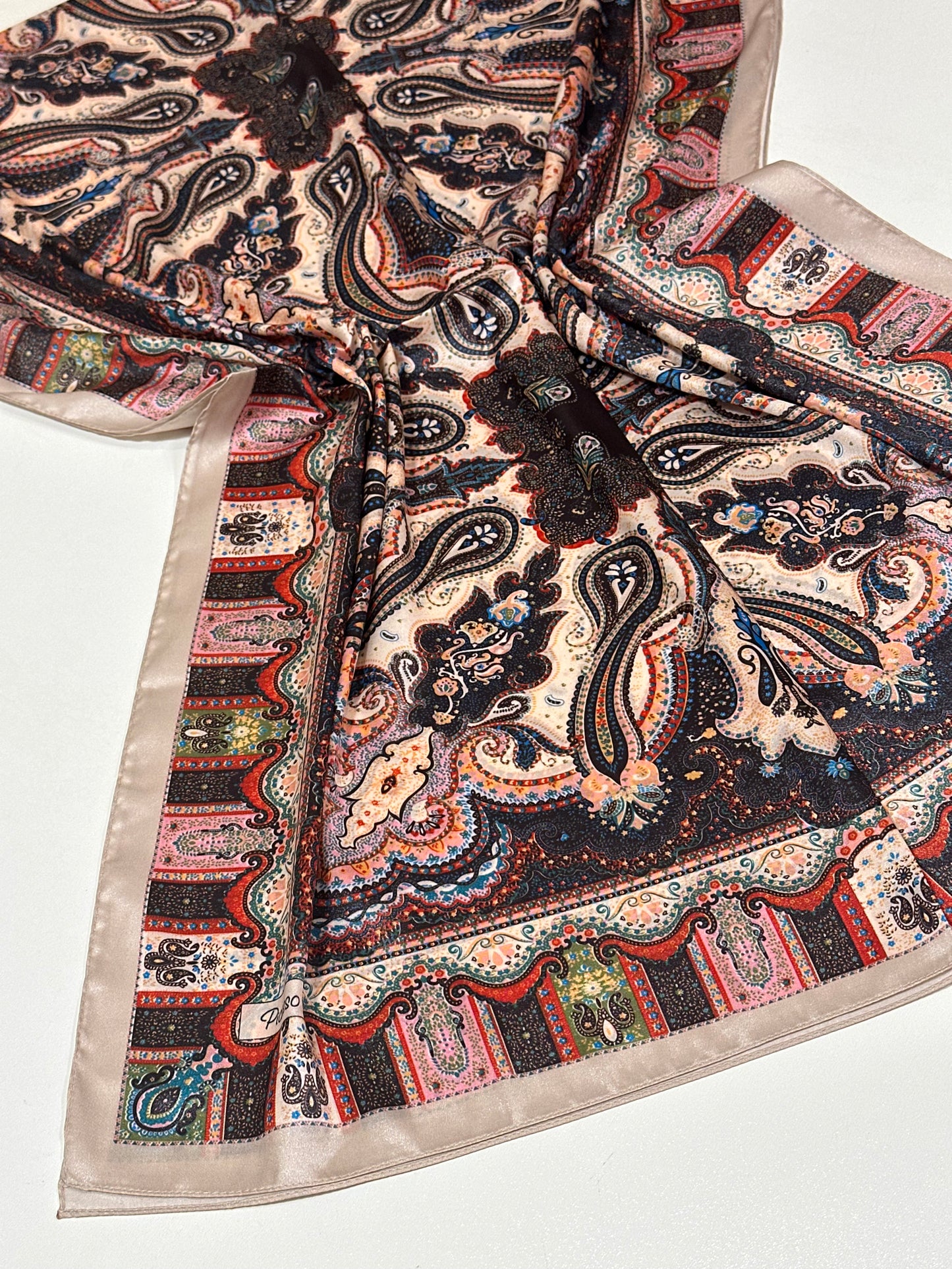Foulard Picasso Cristal Modèle 01
