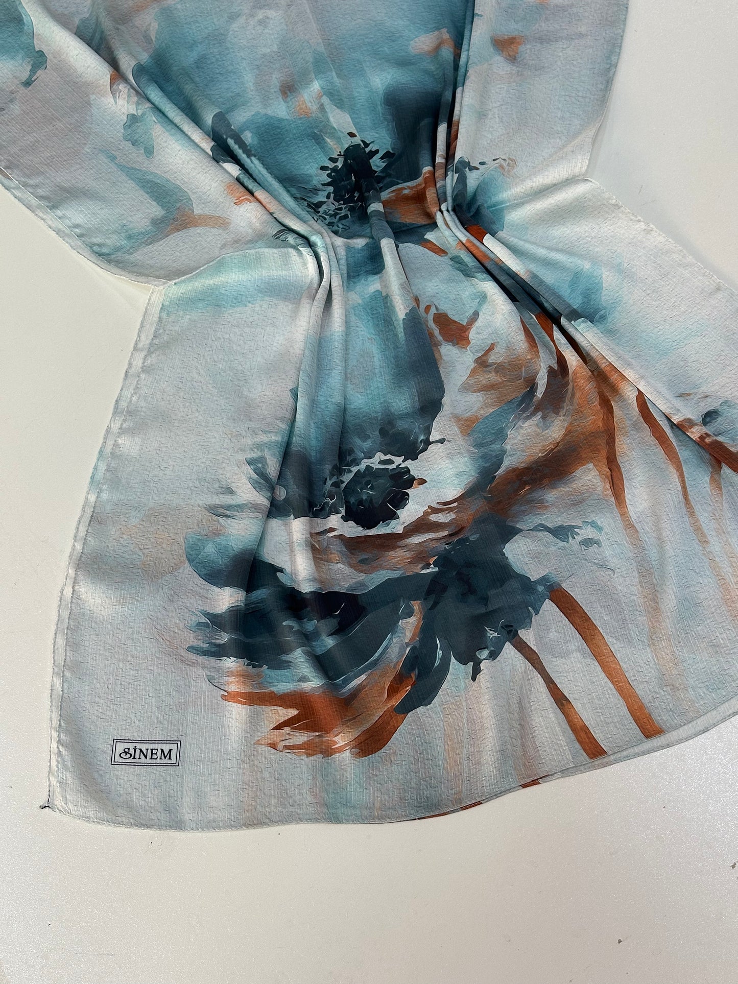 Foulard Crépe Plisser Satiné Imprimée fleur