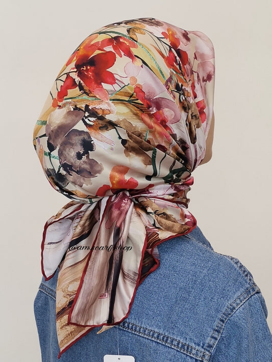 Foulard carré satin modéle 04