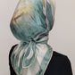 Foulard carré satin modéle 07